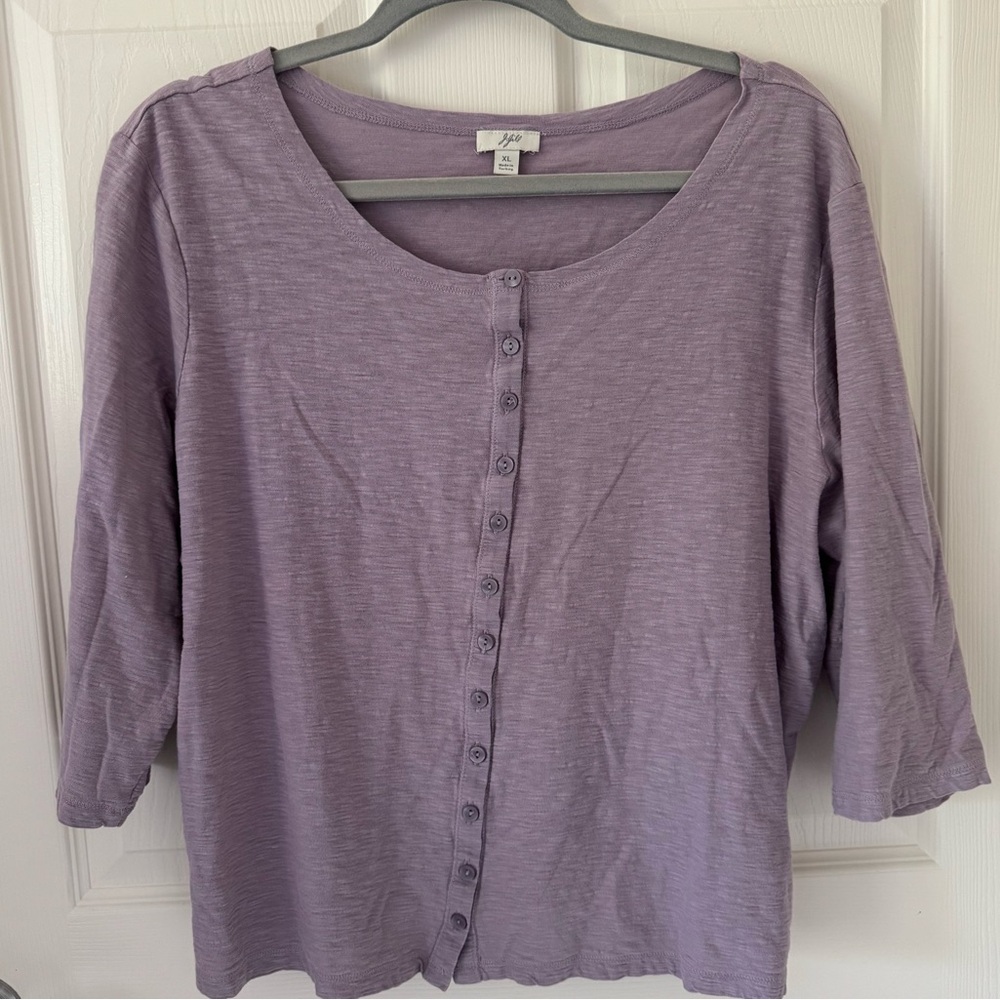 J. Jill 3/4 Sleeve Lavender/Lilac Buttoned Top - 100% Cotton - Size X Large